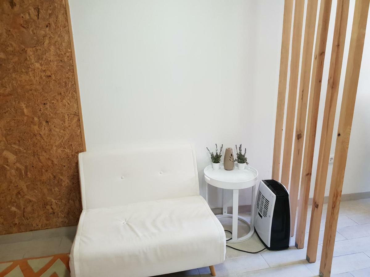 Apartamento Calcada Agostinho 1 *